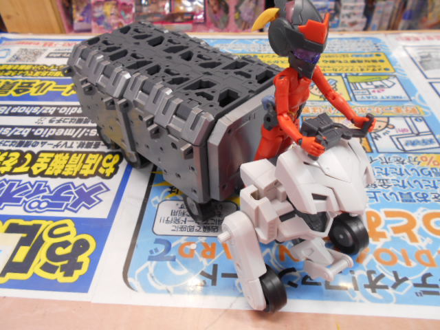 ギガンティックアームズ04 アームドブレイカー紹介その1
