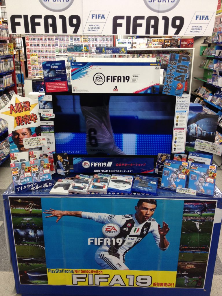 ｢FIFA19｣大好評発売中!!